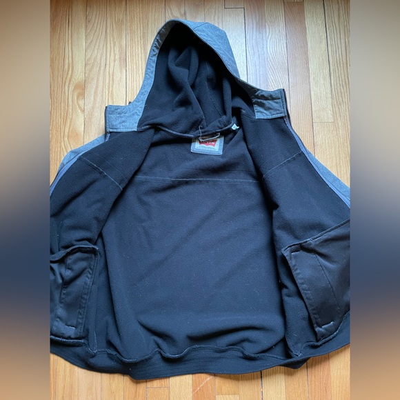 Levi’s Jacket - Picture 3 of 3